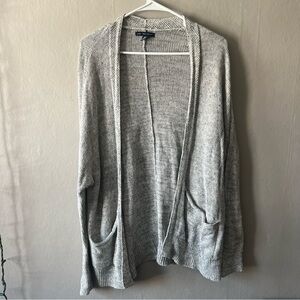 American Eagle Light Grey Knit Cardigan Size XS/S